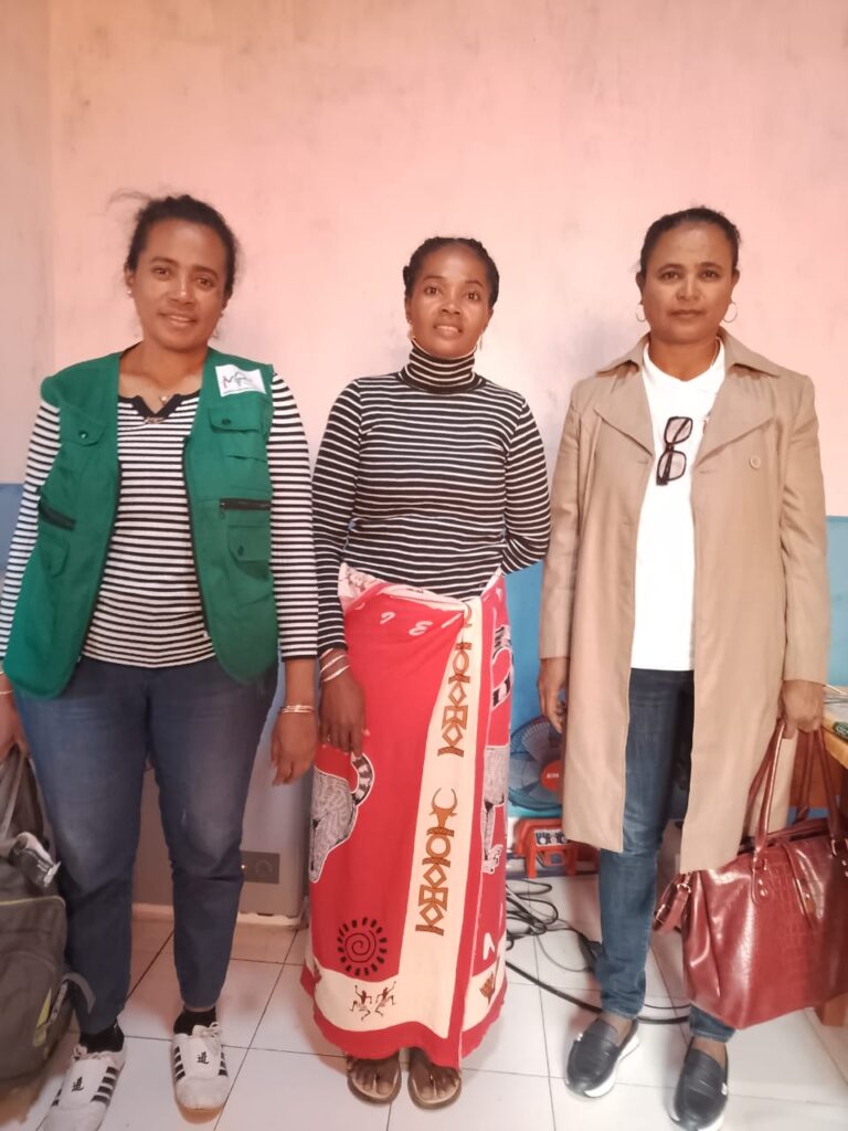 visit from the district director of the ministry of population